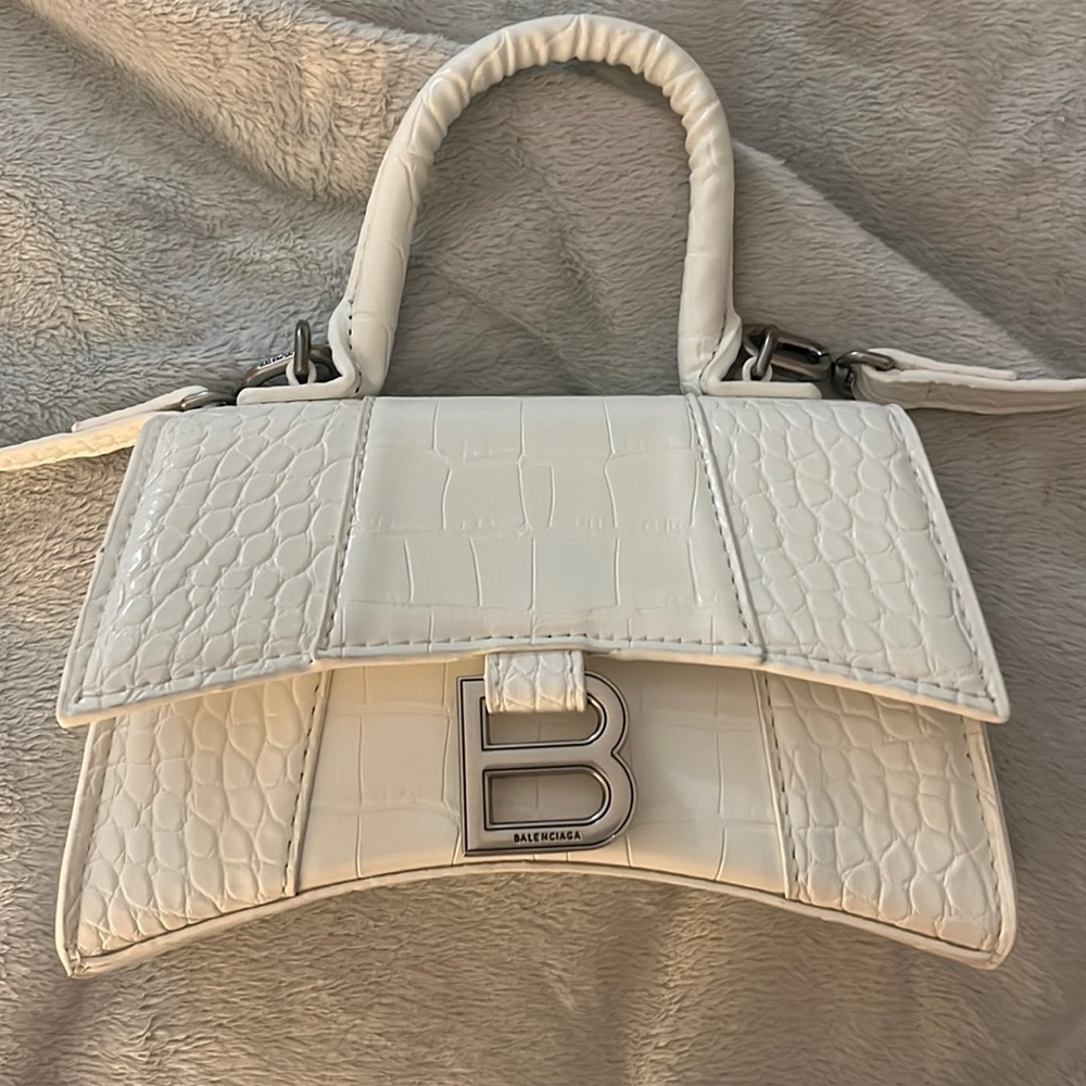 Designer-inspired Small Hourglass Handbag